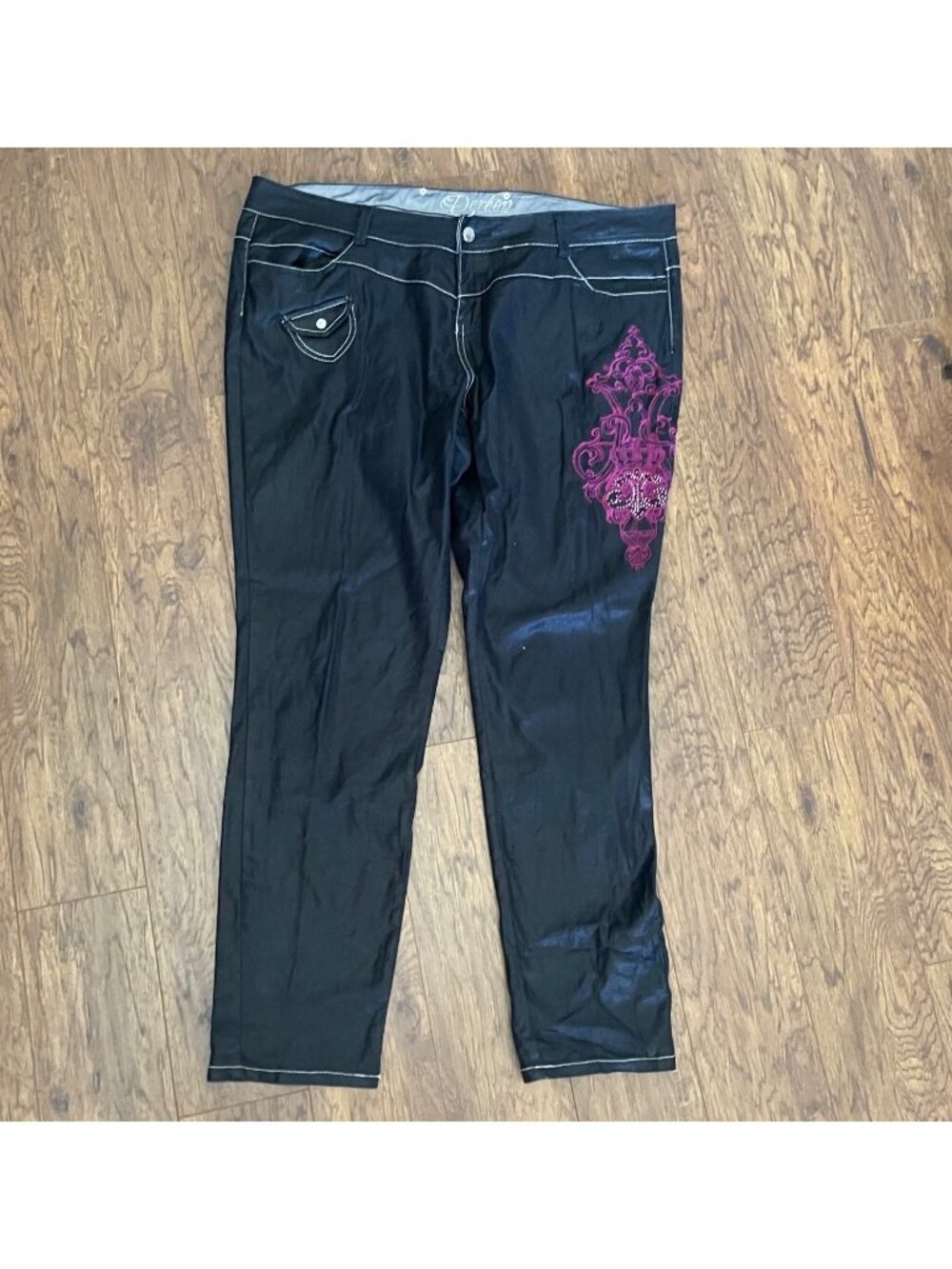 Dereon Womens Plus Size 20W Black Shiny Denim Purple Embroidery Skinny Jeans - Picture 13 of 13